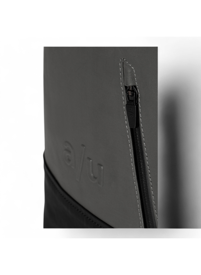 Aunts & Uncles 10201-47 Hamamatsu Backpack 13''Volcanic ash