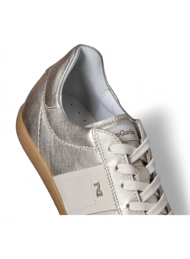 NeroGiardini E512850D Etoile Miele Velvet Milk