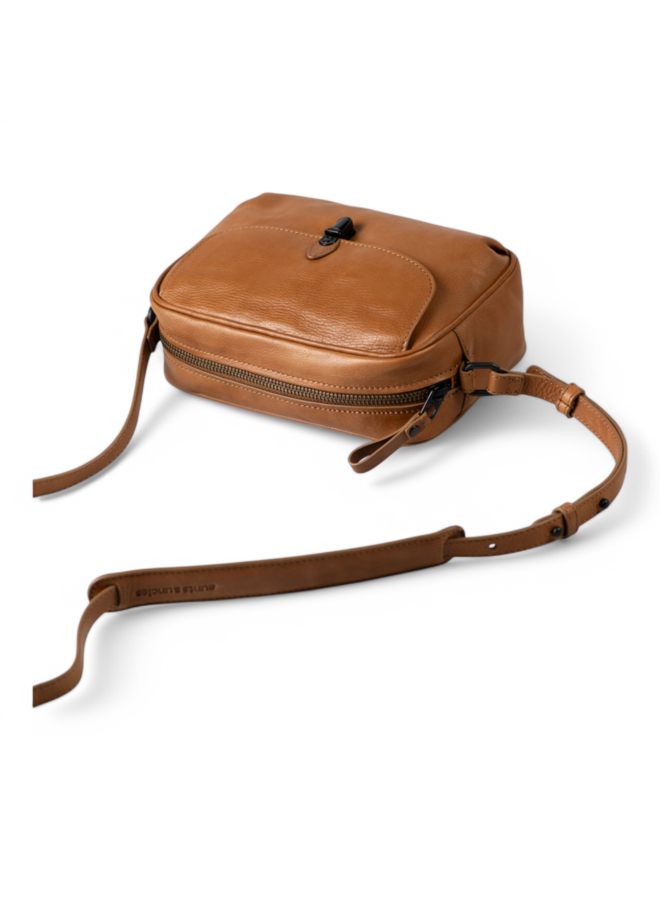 Aunts & Uncles 40278-1 Mrs. Mint Caramel