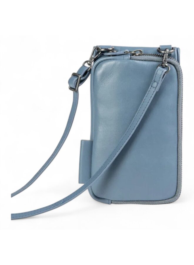 Aunts & Uncles 20021-54Cloudberry Flint Stone