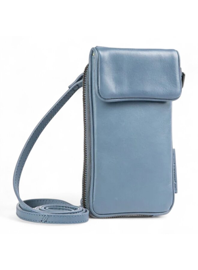 Aunts & Uncles 20021-54Cloudberry Flint Stone