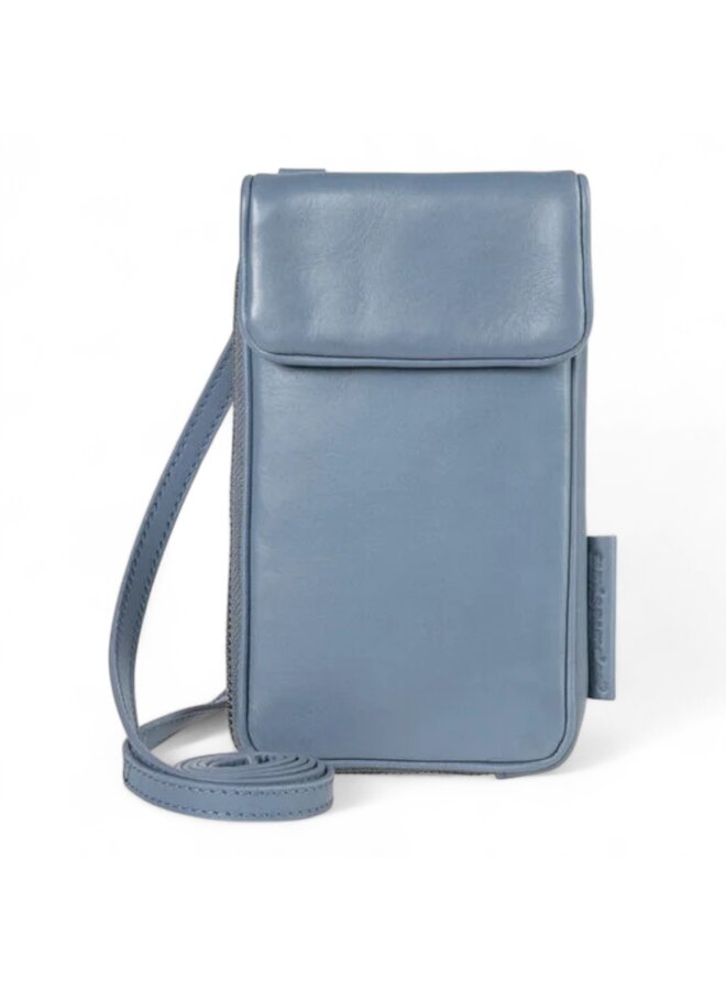 Aunts & Uncles 20021-54Cloudberry Flint Stone