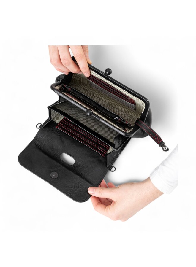 Aunts & Uncles 40470-0 Mrs. Whoopie Pie Black Smoke