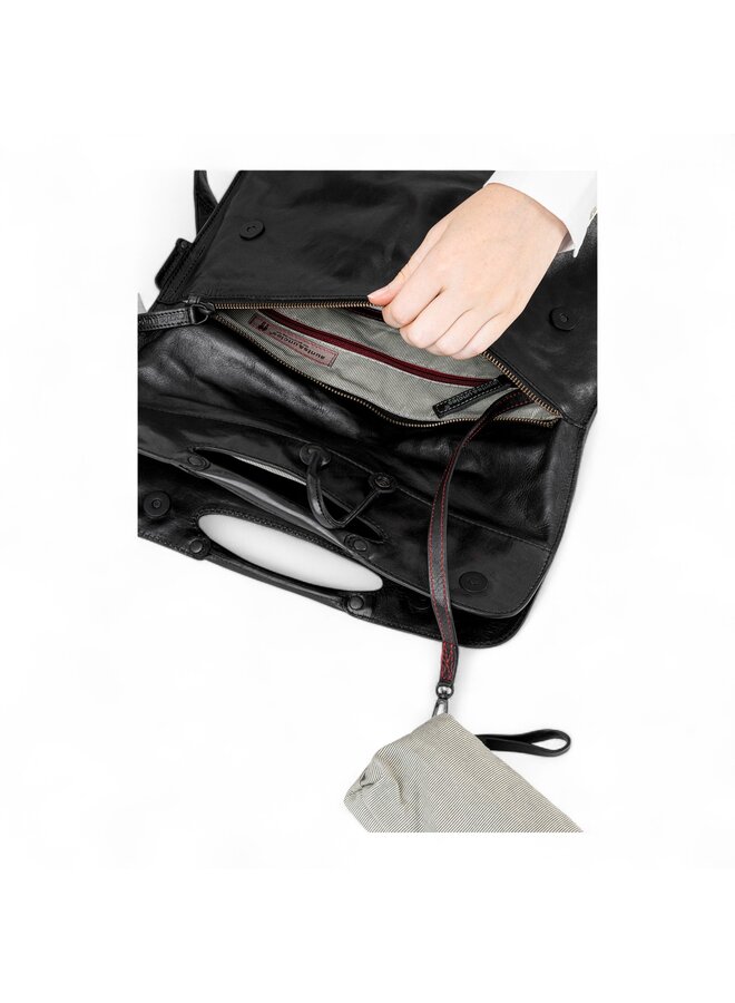 Aunts & Uncles Mrs. Apple Strudel Multi. Black Smoke