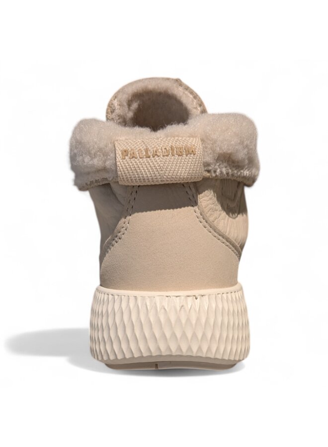 Palladium Pallanova Chukka Almond Milk