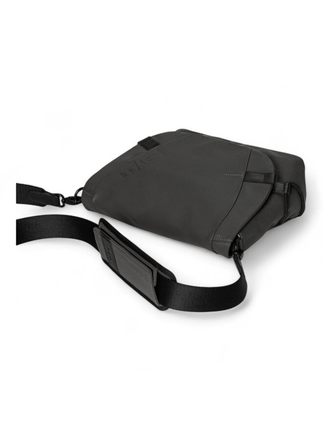 Aunts & Uncles 10209-47 Sendai Volcanic Ash