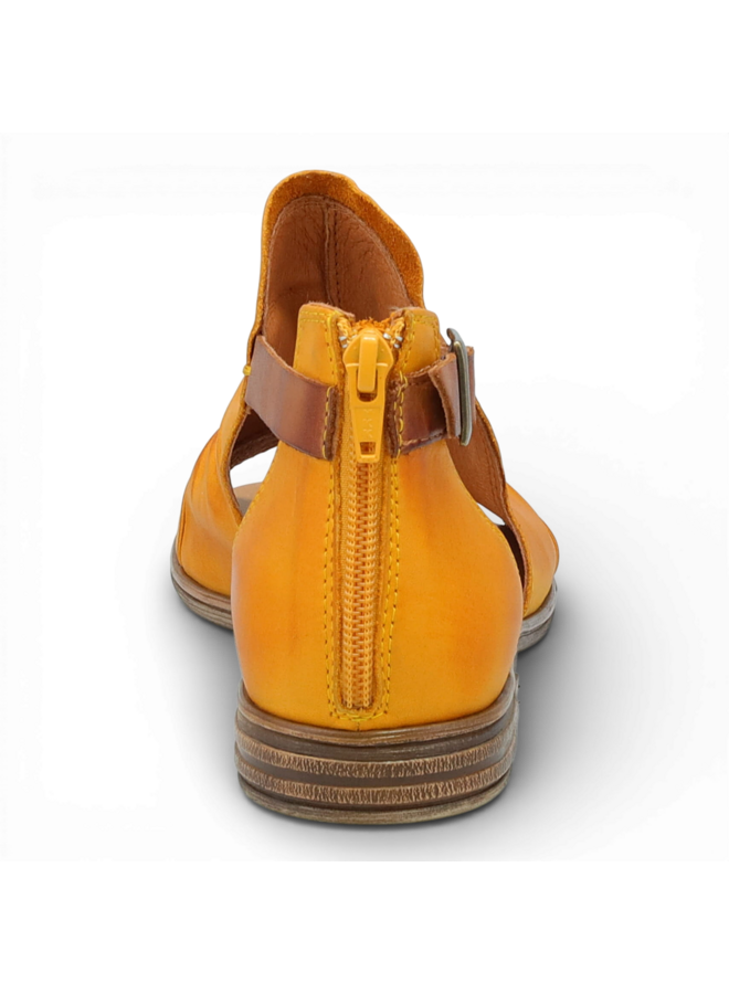 Miz Mooz Dipper Ochre