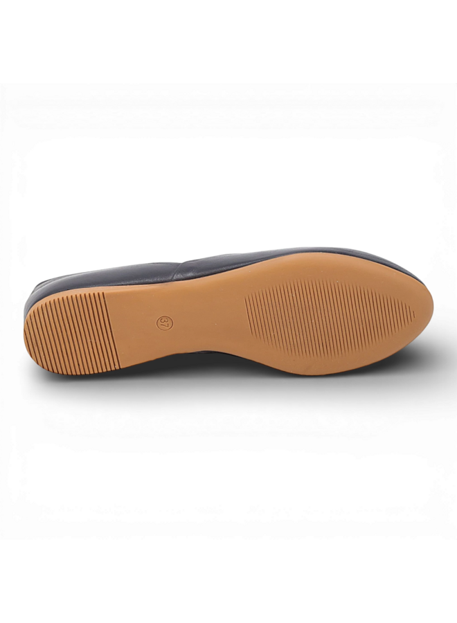 Miz Mooz Kimmy Black