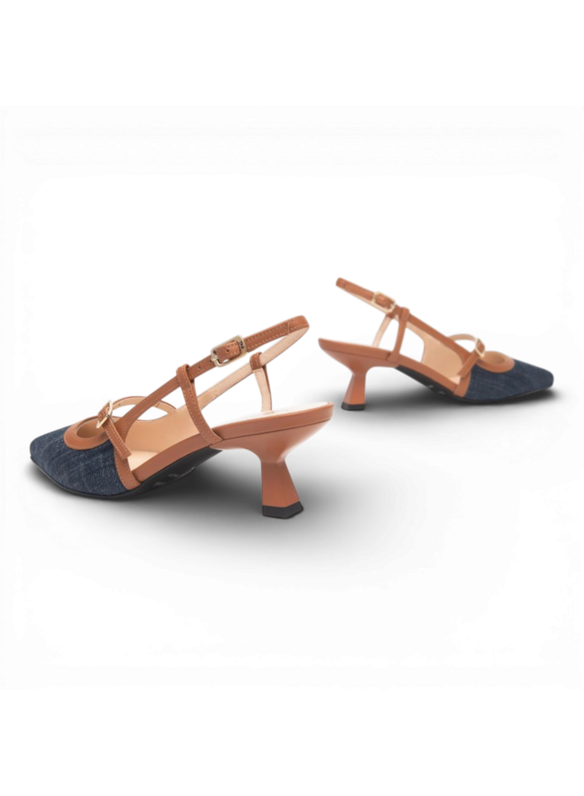 NeroGiardini E615470D T. Tinto Jeans 9  Armenia CognacTpu