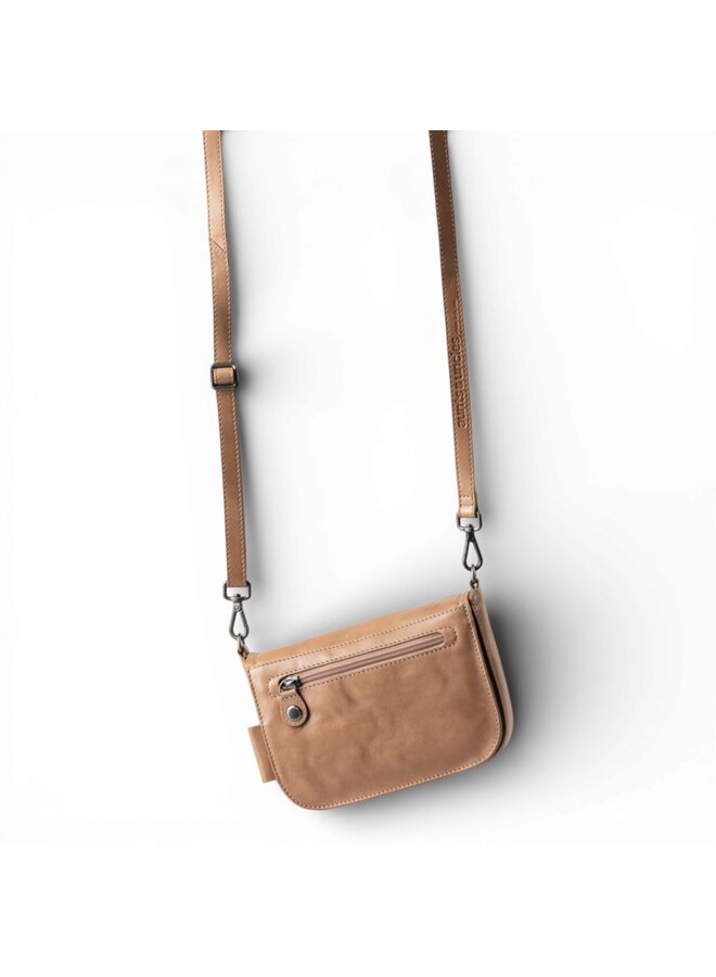 Aunts & Uncles 40479-132 Mrs. Waffle Iced Coffee