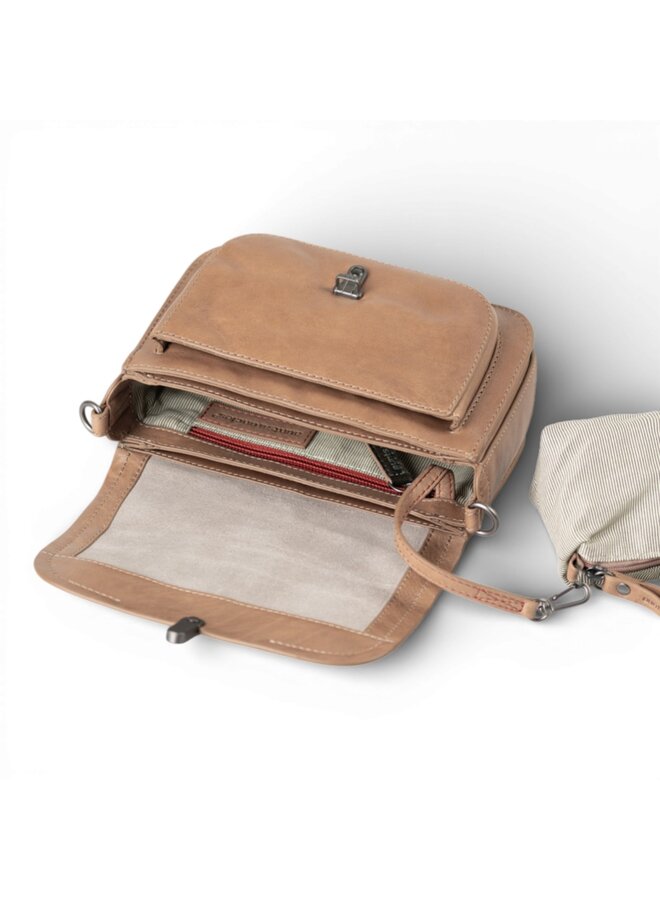 Aunts & Uncles 40479-132 Mrs. Waffle Iced Coffee