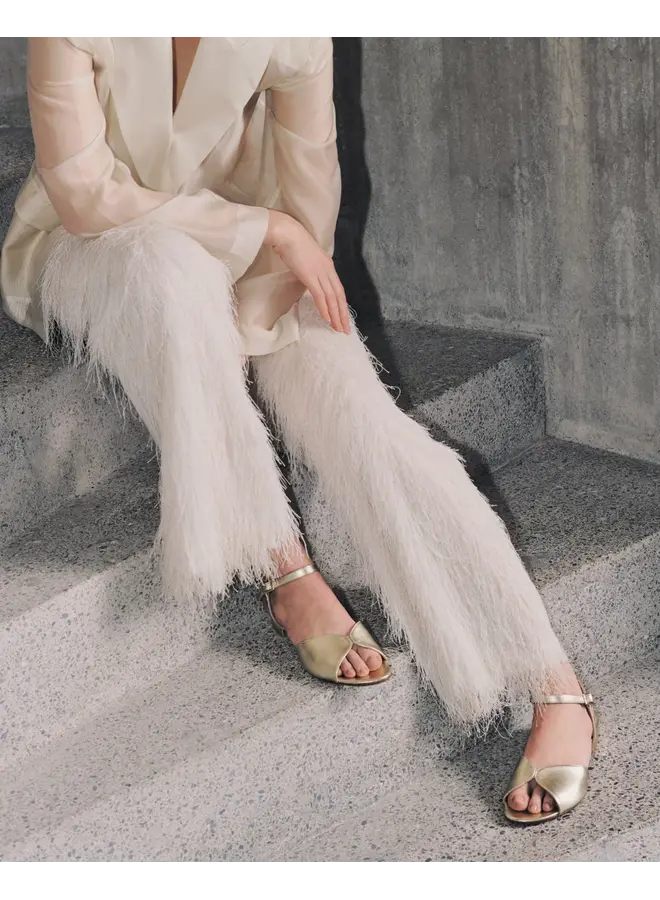 Moments by Content Fauna Champagne