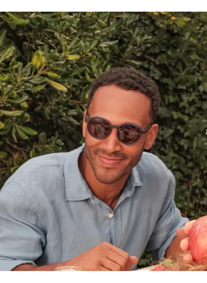 Olivio & Co OC58389 Breakfast Art - Midnight Berry - Adult