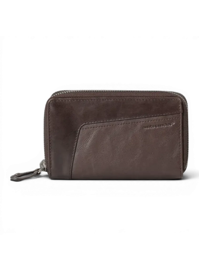 Aunts & Uncles 42215-113 Betty Wallet Coffee Bean