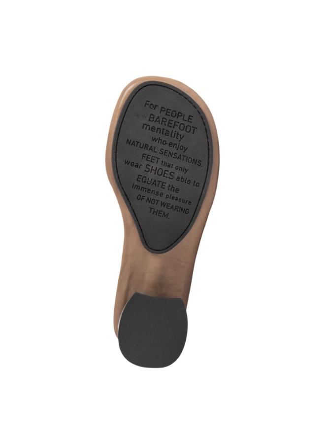 El Naturalista N5967 Soft Nappa Plume/Nara