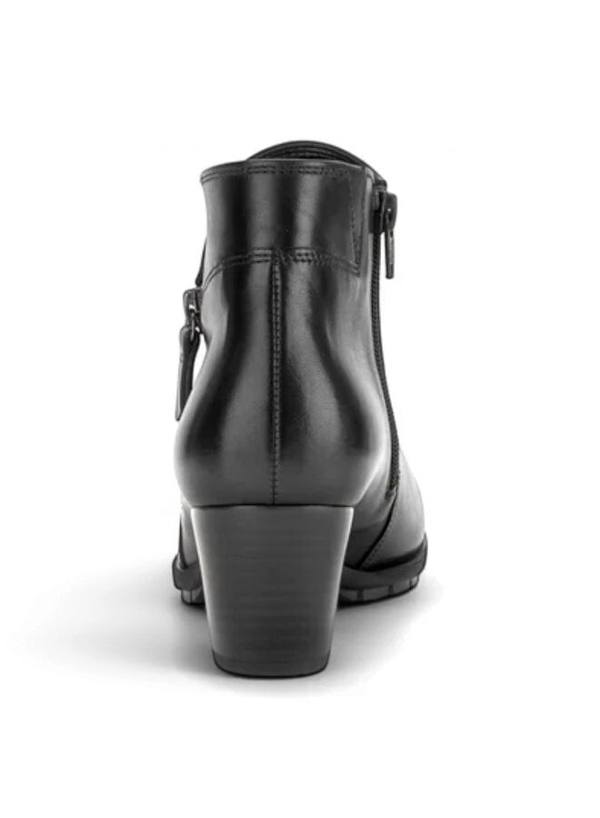Gabor 8033.01.001 Foulardcalf Black H breedte
