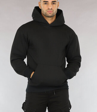 NEW0610 Basic Zwarte Hoodie