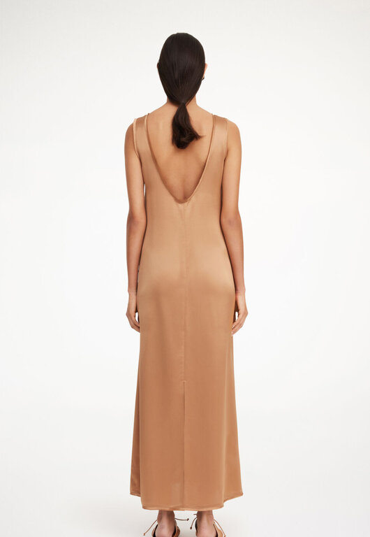 BY MALENE BIRGER AUDETTE ROBE EN SATON CAMEL