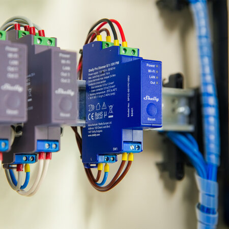 SHELLY Shelly Pro Dimmer 0/1-10V PM