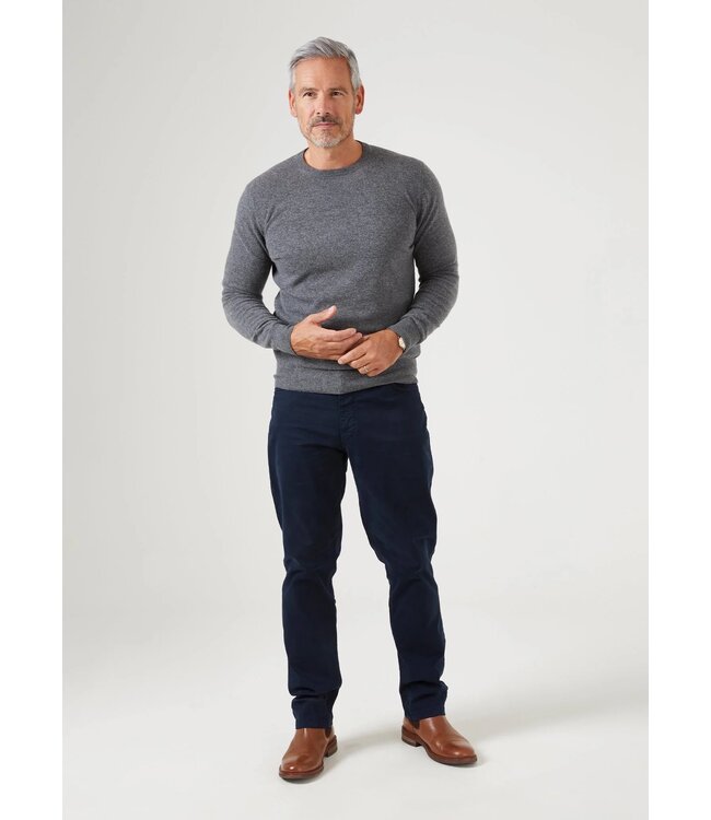 Alan Paine Trui, Ronde-Hals, Geelong Lamswol, Model Brisbane, Grijs Gemeleerd