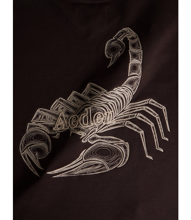 Aeden Sweater, Katoen, Oversized, Korte Mouw, Scorpion Rugprint, Donkerbruin