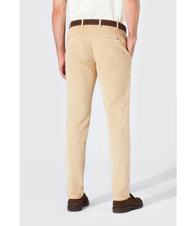 Hiltl Herenbroek, Ribcord, Brede Rib, Model Tamo, Lichtbeige