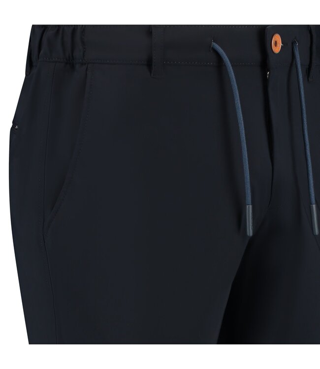 North.84 Bermuda, Travel Shorts, Donkerblauw