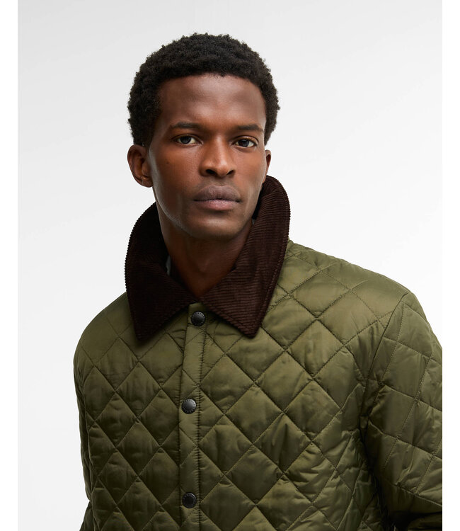 Barbour Jas, Tailored Fit, Quilted, Driekwart, Model Heritage Liddesdale, Olijfgroen, Olive