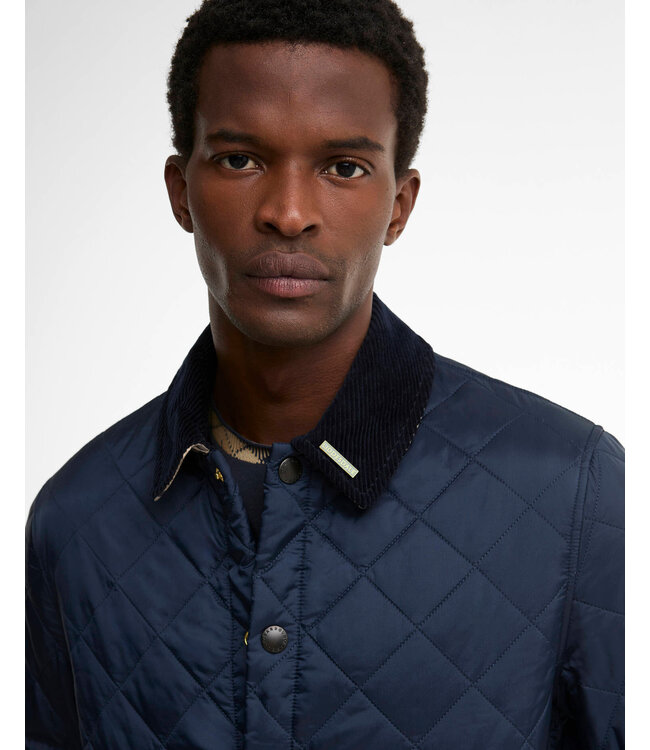 Barbour Jas, Tailored Fit, Quilted, Driekwart, Model Icons Heritage, Donkerblauw, Navy