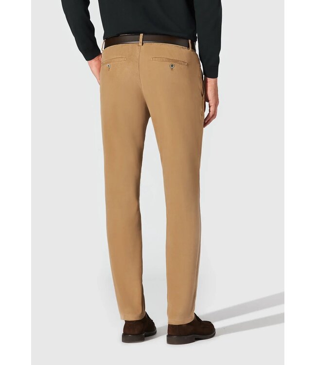 Hiltl Heren Broek, Chino Model, Soft Stretch, Camelkleur