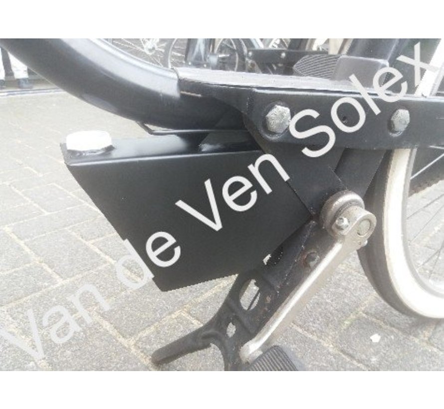 01. Spare petrol tank for the Types 1700-2200-1400-OTO