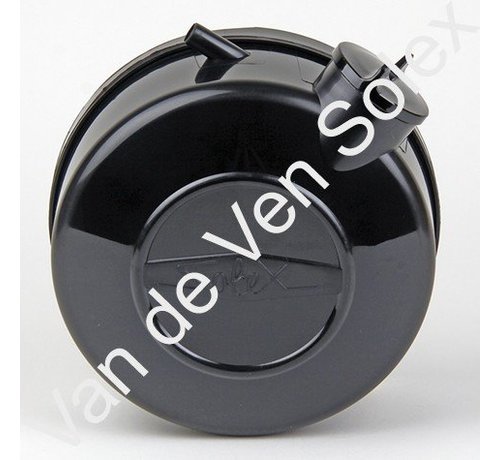 01. Brandstoftan , kunststof, zwart