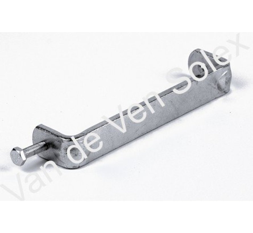 09. Verbinder für Schutzbügel