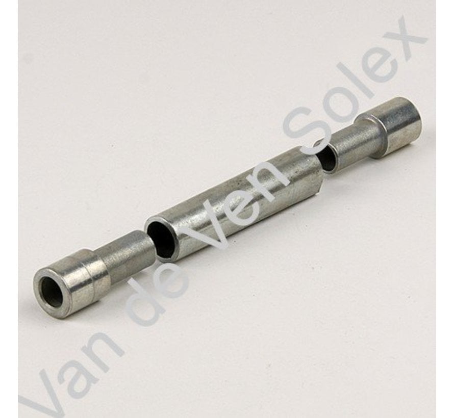 33. Bush side of flange socket for saddle beam