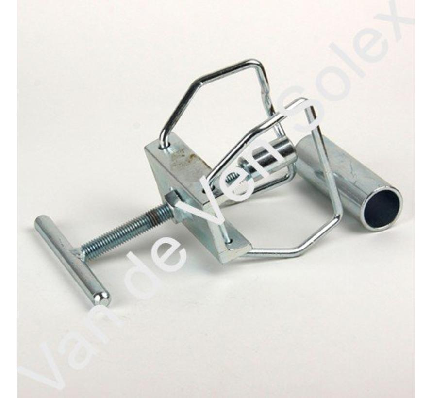 Puller for crankcase part ignition