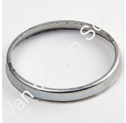 04. Bague de fixation du filtre à air