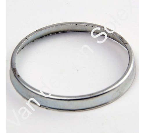 04. Bague de fixation du filtre à air