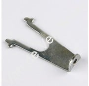 11. Suporte de fixação para tampa do filtro de ar