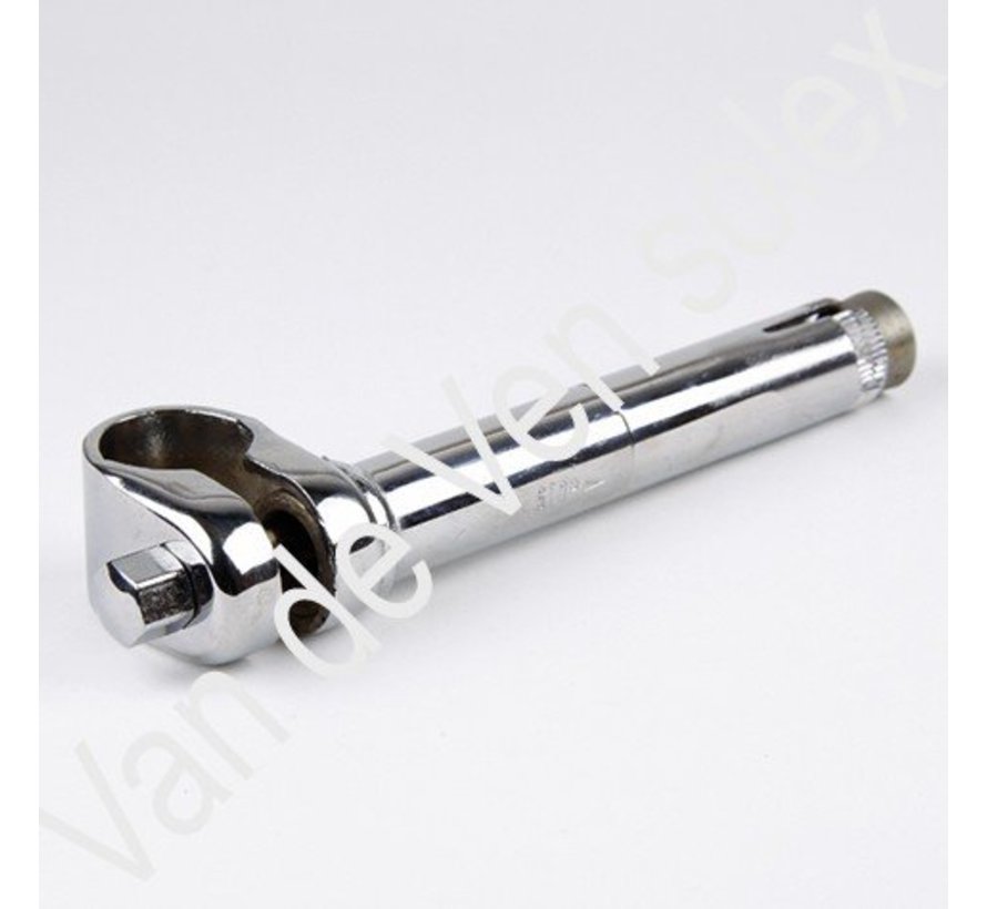 18. Screw with nut support handlebar