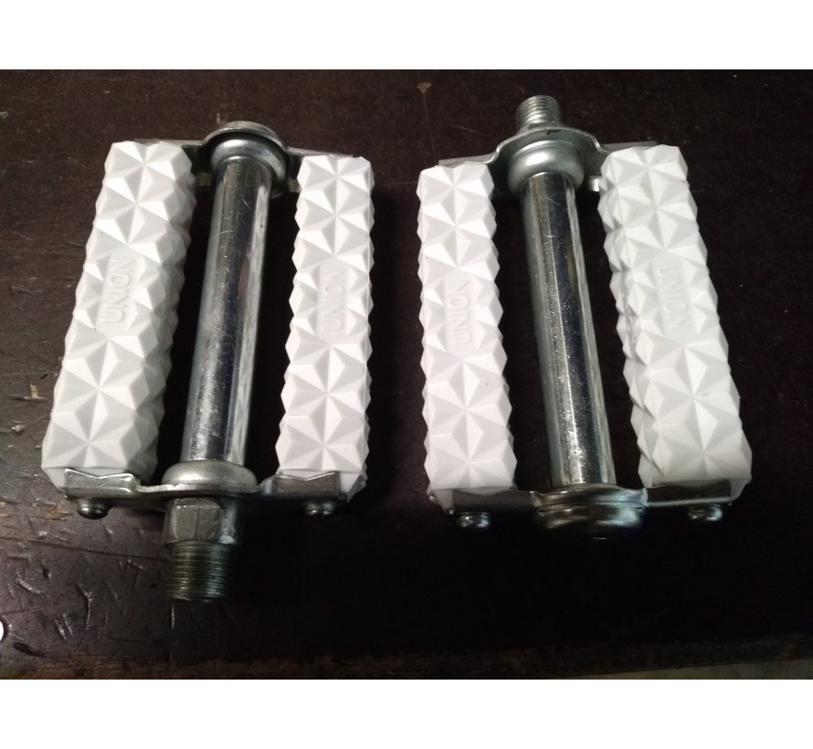 10. Pedal pair white French (Set)Screw thread  14-1-25