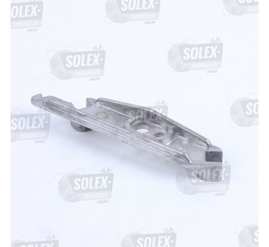 02. Carburettor installation strip