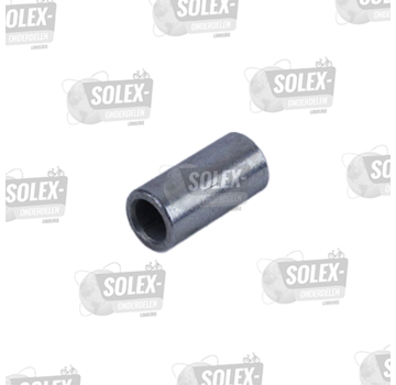 10. Space holder for cylinder head