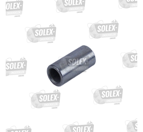 10. Space holder for cylinder head