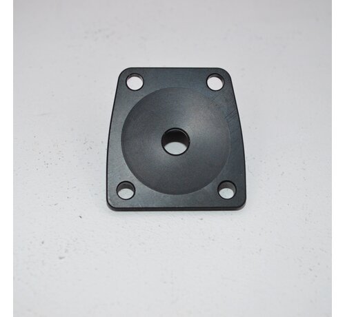 Seat for membrane fuel pump, petrol-resistant