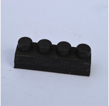 11. Brake shoe  with studs