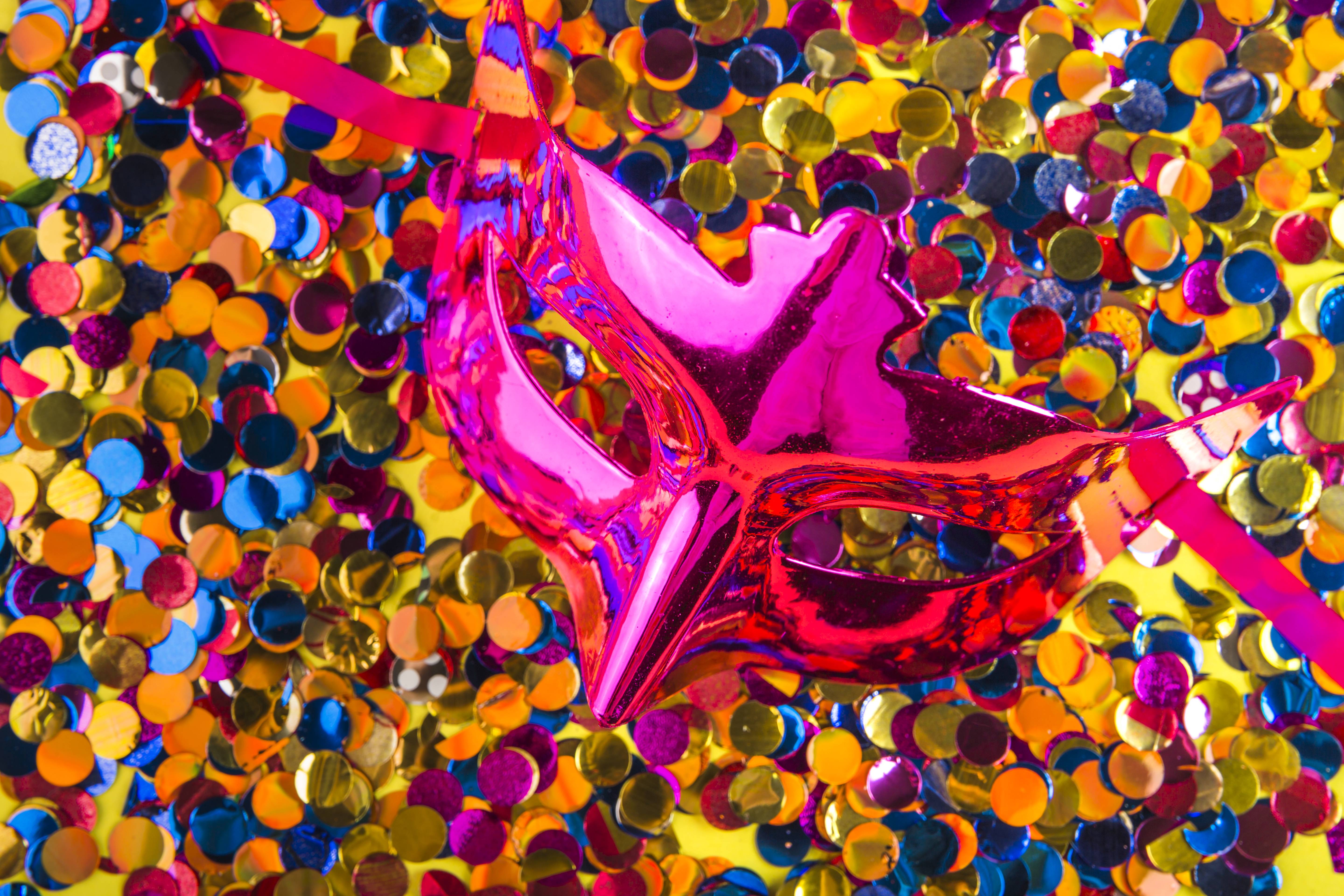 We wish you a wonderful Carnival.