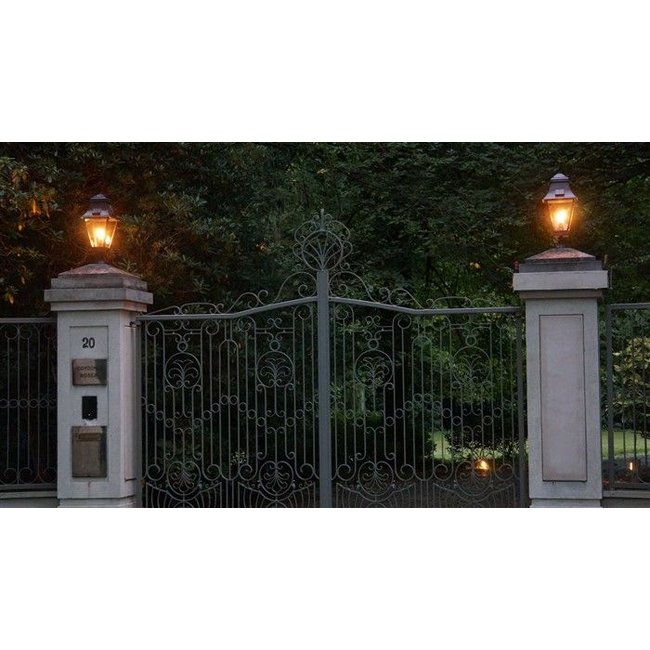 Lanterne extérieure à poser bronze rustique chic