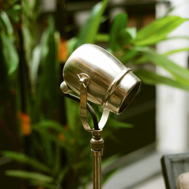 Lampe sur pied rustique bronze, nickel, chrome