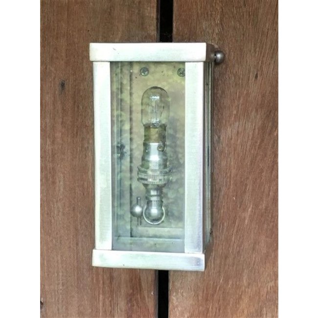 Landelijk wandlampje buiten brons, nikkel, chroom, glas
