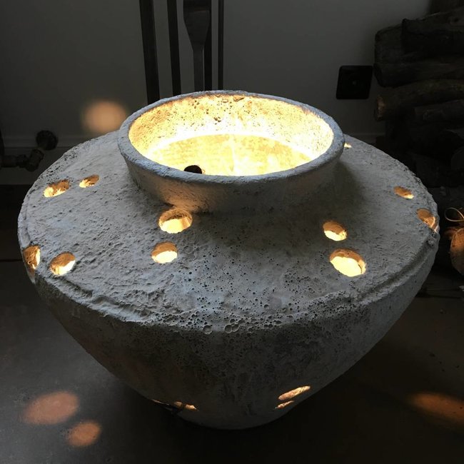 Lampe céramique ajourée